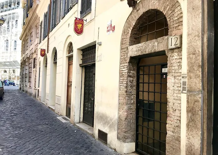 Campo De Fiori Palace *